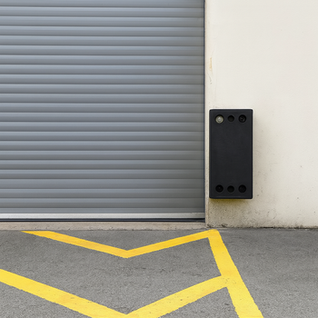 Heavy-Duty SBR Rubber Dock Bumper – 600x300x80mm | Impact Protection for Loading Bays, HGVs & Warehouses