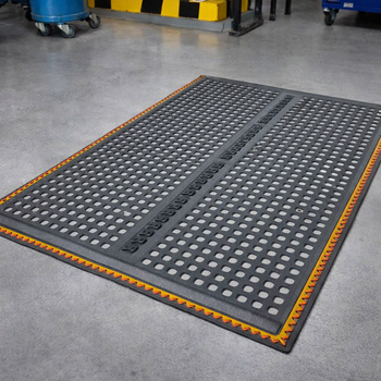 Anti-Fatigue Mat – 91cm x 152cm – Nitrile, Oil Resistant – Industrial Use