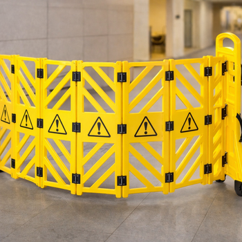 Expandable Safety Barrier on Wheels – Yellow – 3.85m – Indoor/Outdoor Use