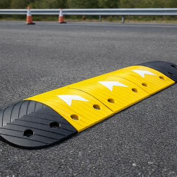 Speed Bump Kit – 50mm High – 10mph Limit – Traffic Control