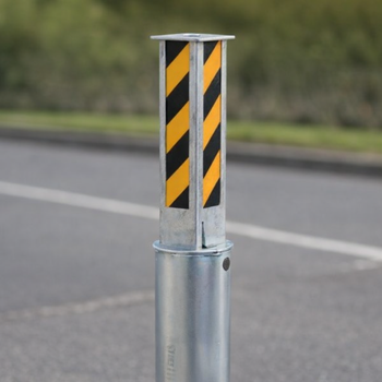Telescopic Bollard – Black/Yellow – High Visibility – Outdoor Use