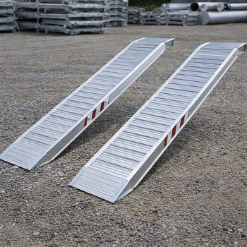 Aluminium Loading Ramps – 2500x300mm – 2000kg Capacity – Vehicle Access