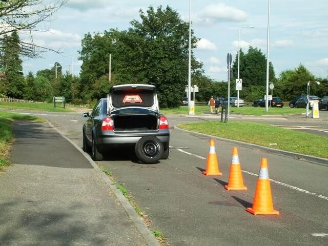 410mm Collapsible Safety Cone with Solid Base