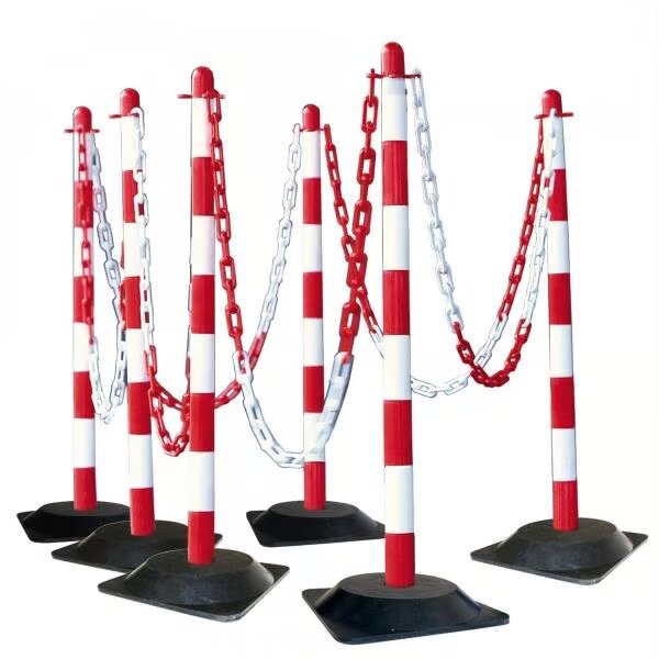 Red/White Plastic Chain Post Kit: 6 Posts, 10m Chain, 10 Hooks - Round Fillable Base